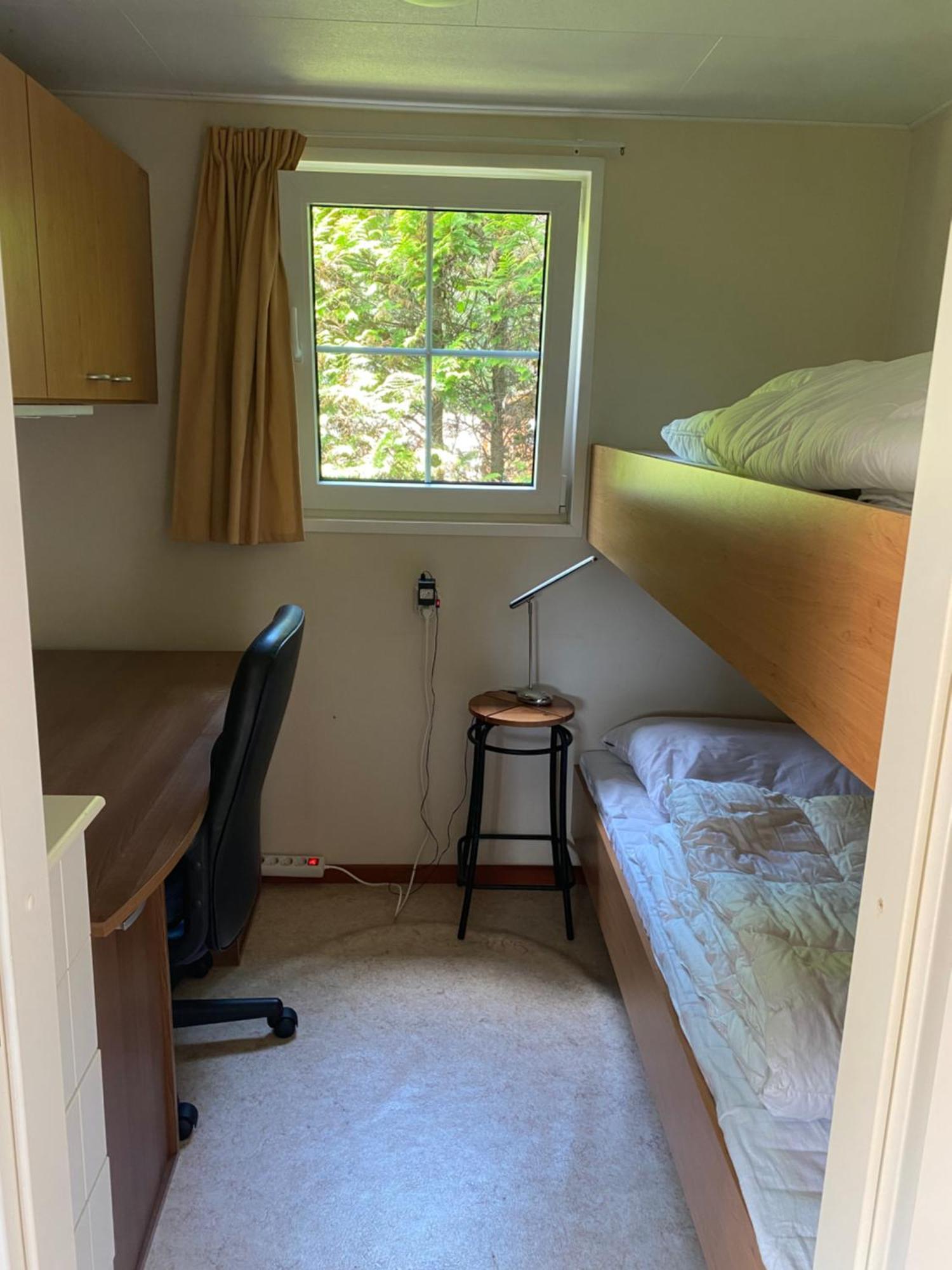 Ruim Privacyvol Chalet Met Overdekt Terras 에르멜로 외부 사진